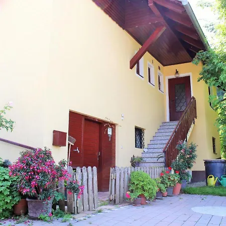 Apartment In Koettmannsdorf Near Bathing Lake Wurdach Exterior foto